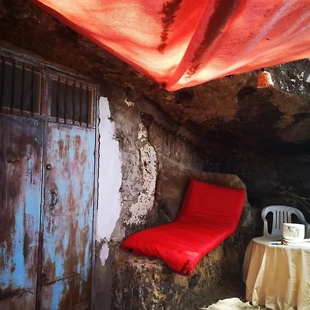 Zen Y Cueva Refugio 3* Tenteniguada