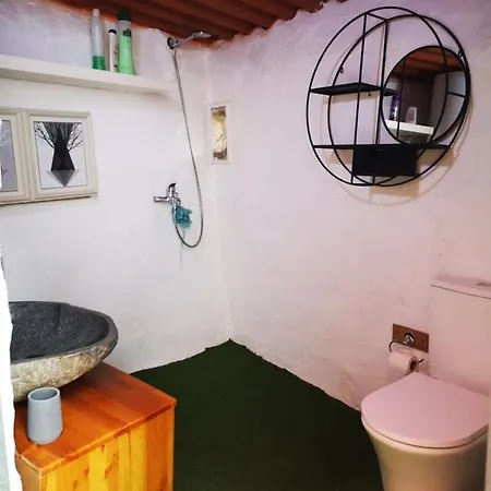 Zen Y Cueva Refugio Guest house